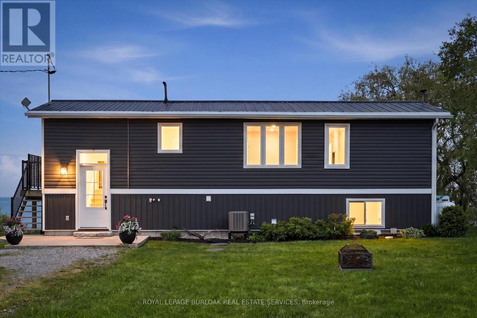 402 SOUTH COAST DRIVE - 4