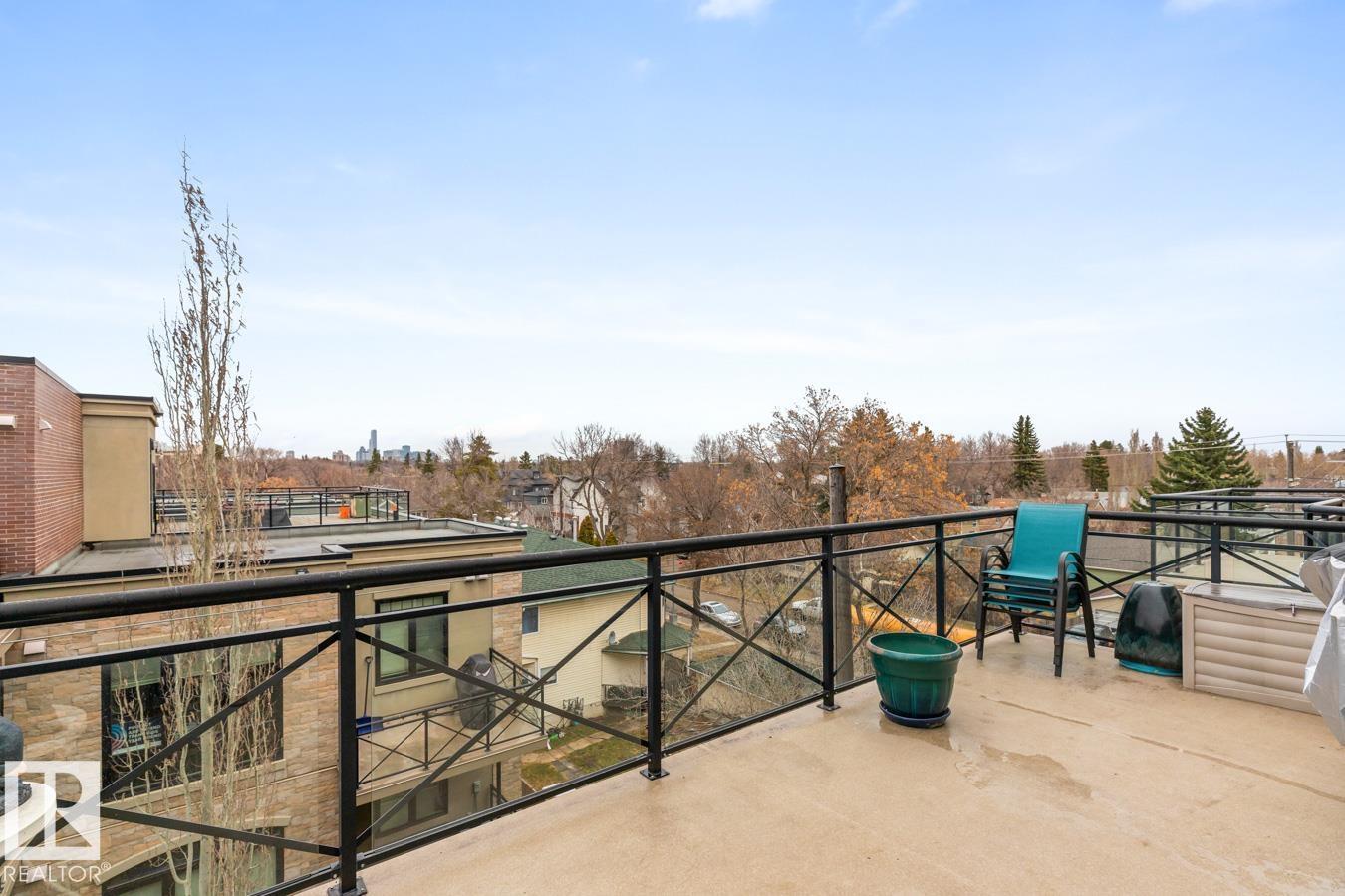 #406 10808 71 AV NW - 35