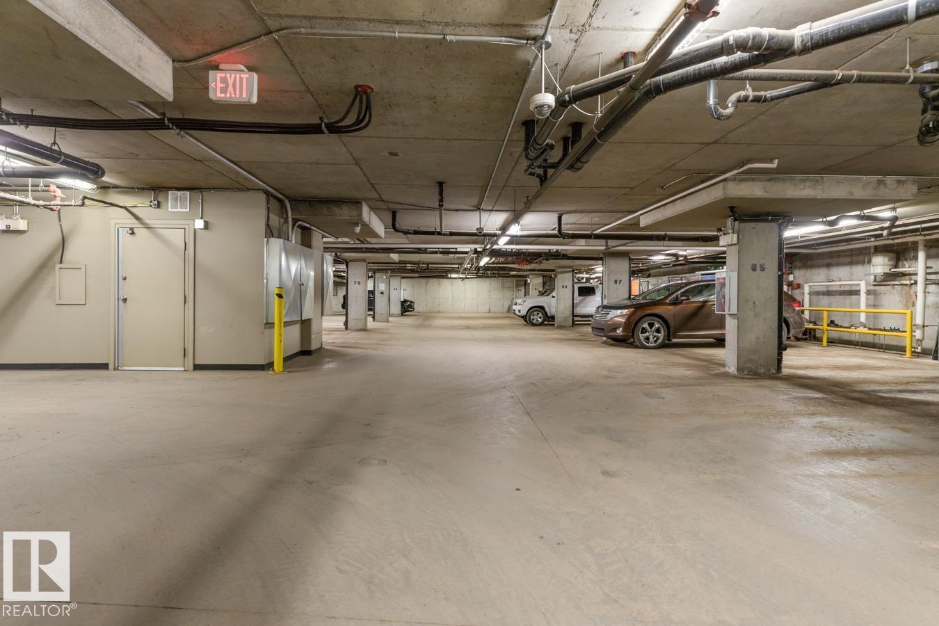 #406 10808 71 AV NW - 43