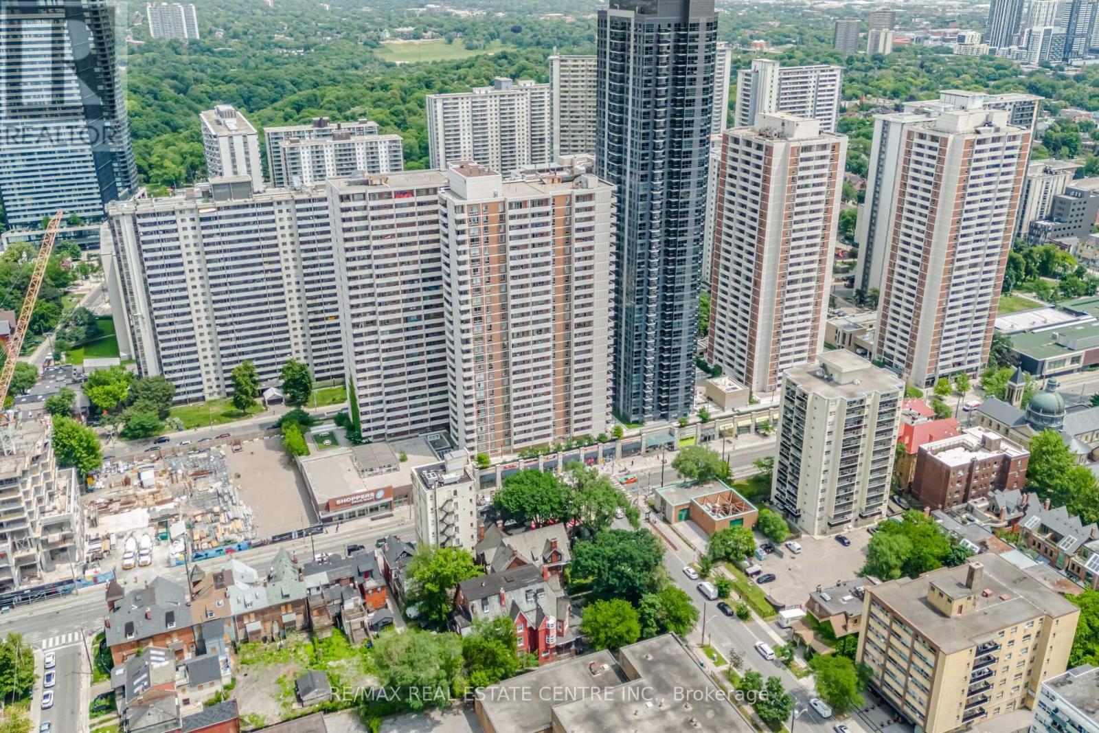 #2503 395 BLOOR STREET E - 27