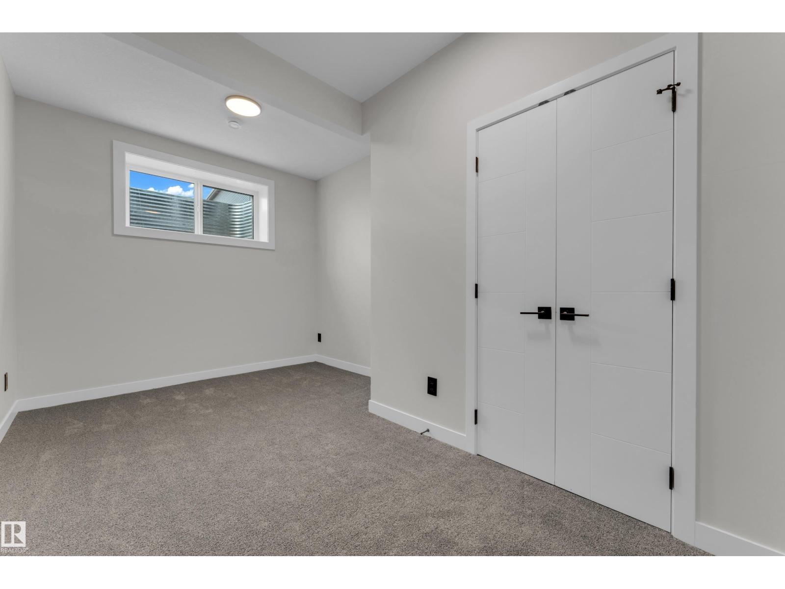 1912 48 ST SW - 37