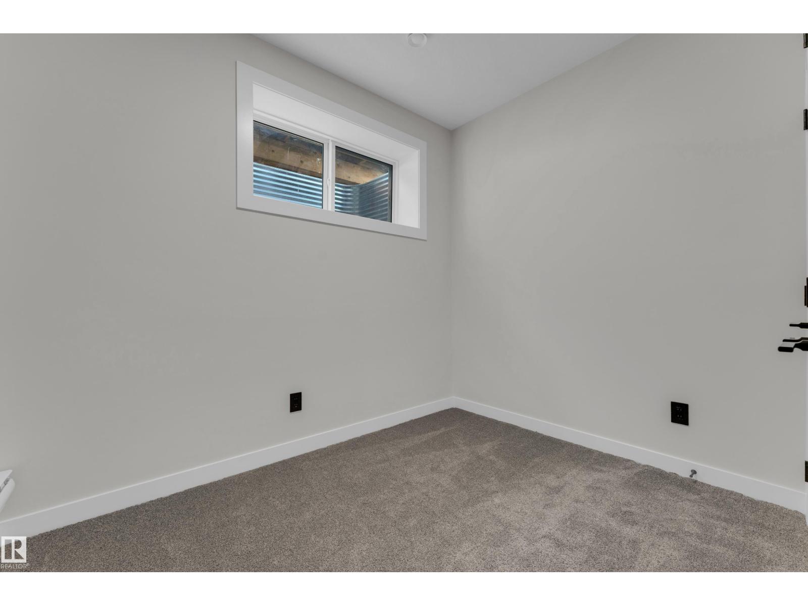 1912 48 ST SW - 38