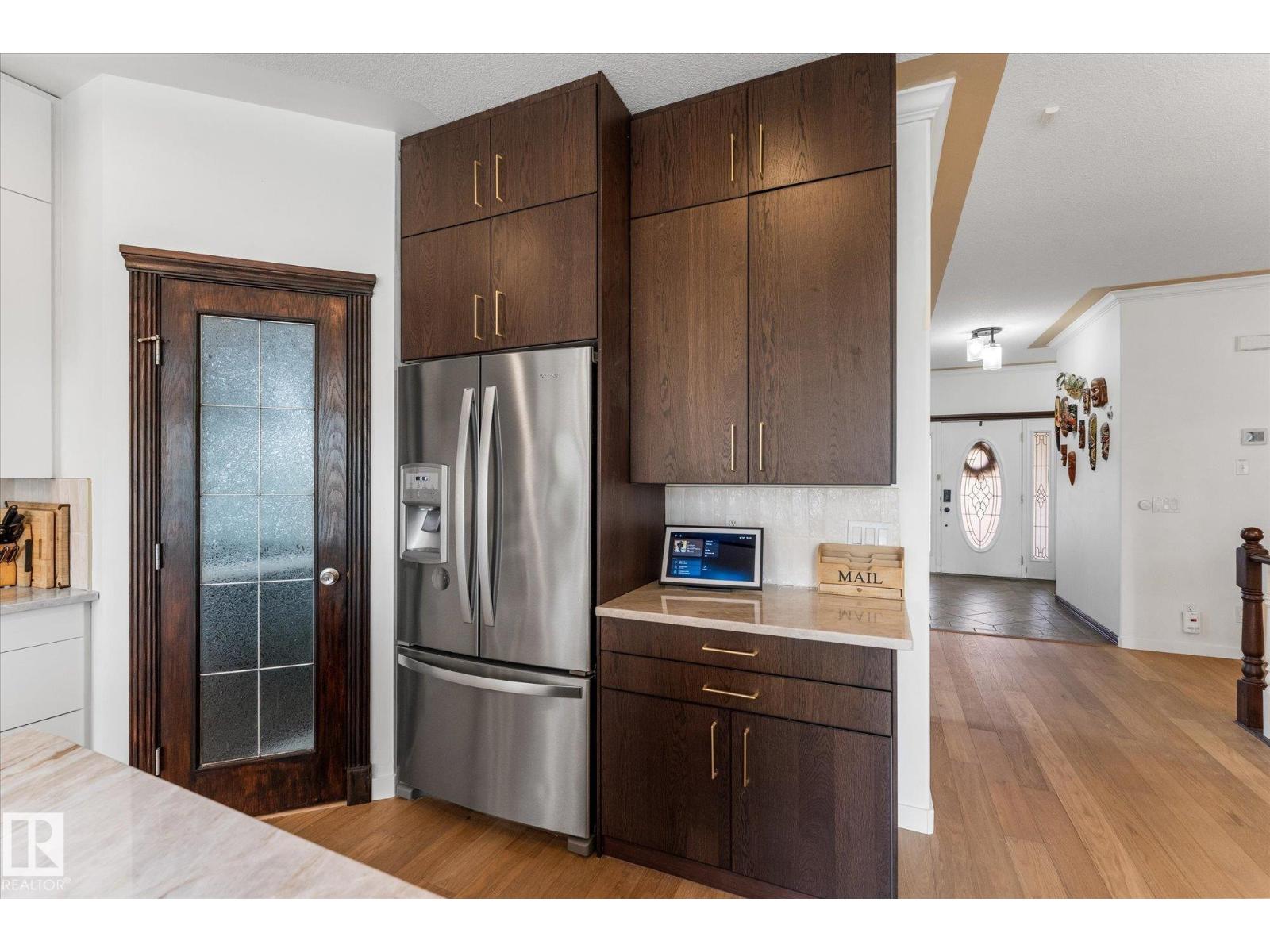 8704 165 AV NW NW - 19