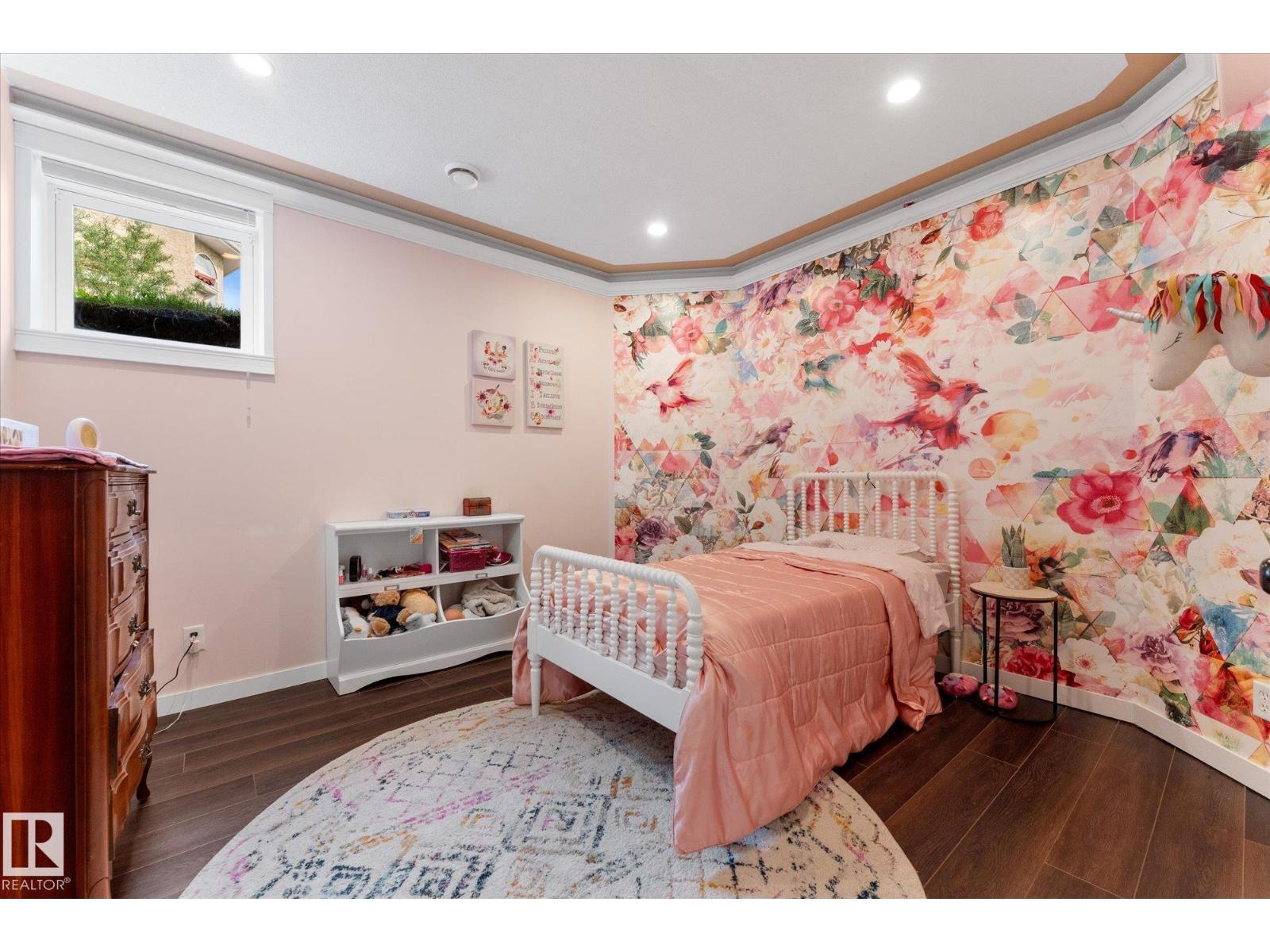 8704 165 AV NW NW - 48