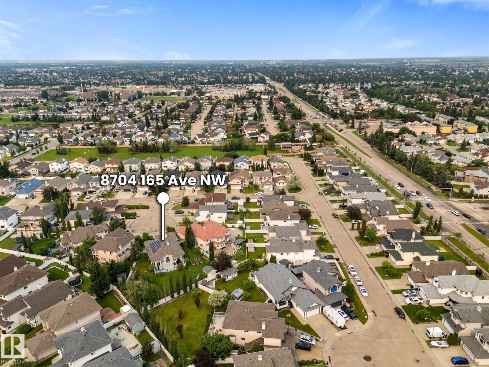 8704 165 AV NW NW - 6