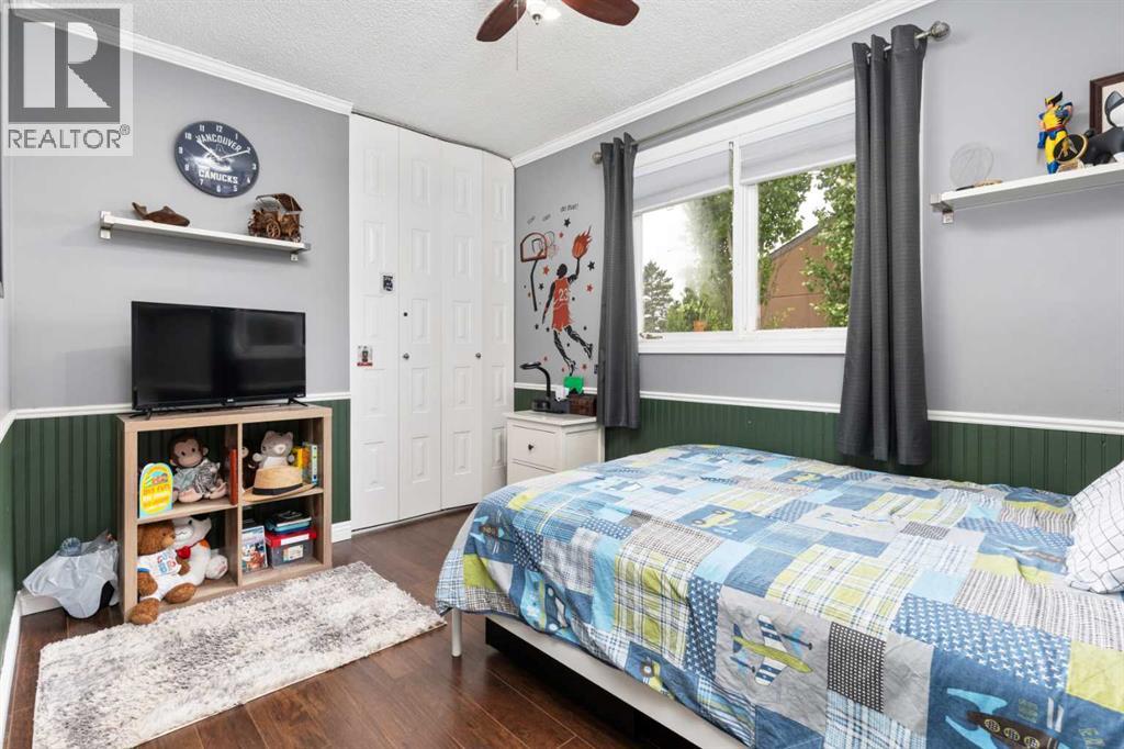 5228 59 Avenue - 13