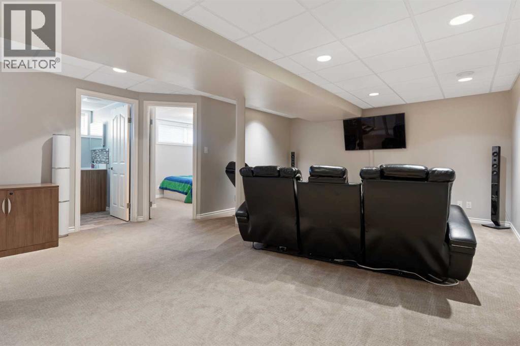 5228 59 Avenue - 19