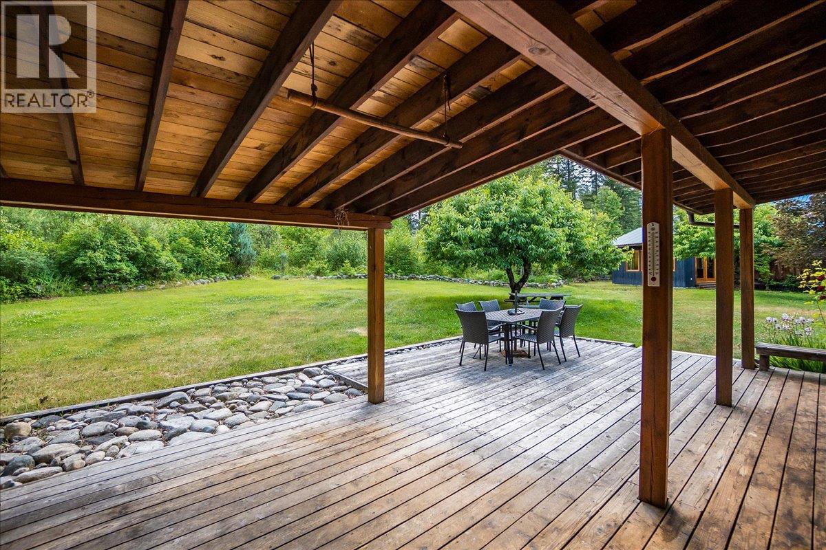 6042 Woodward Road - 29
