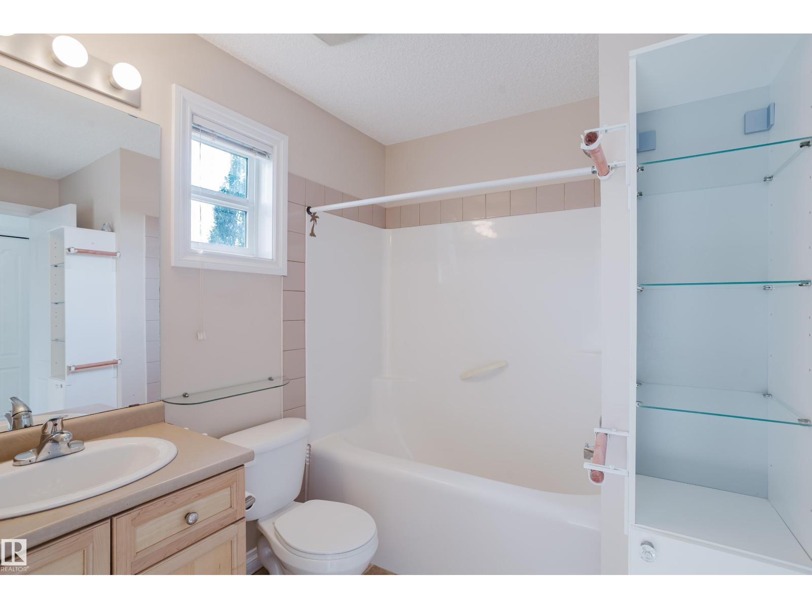 #85 12050 17 AV SW — photo 24