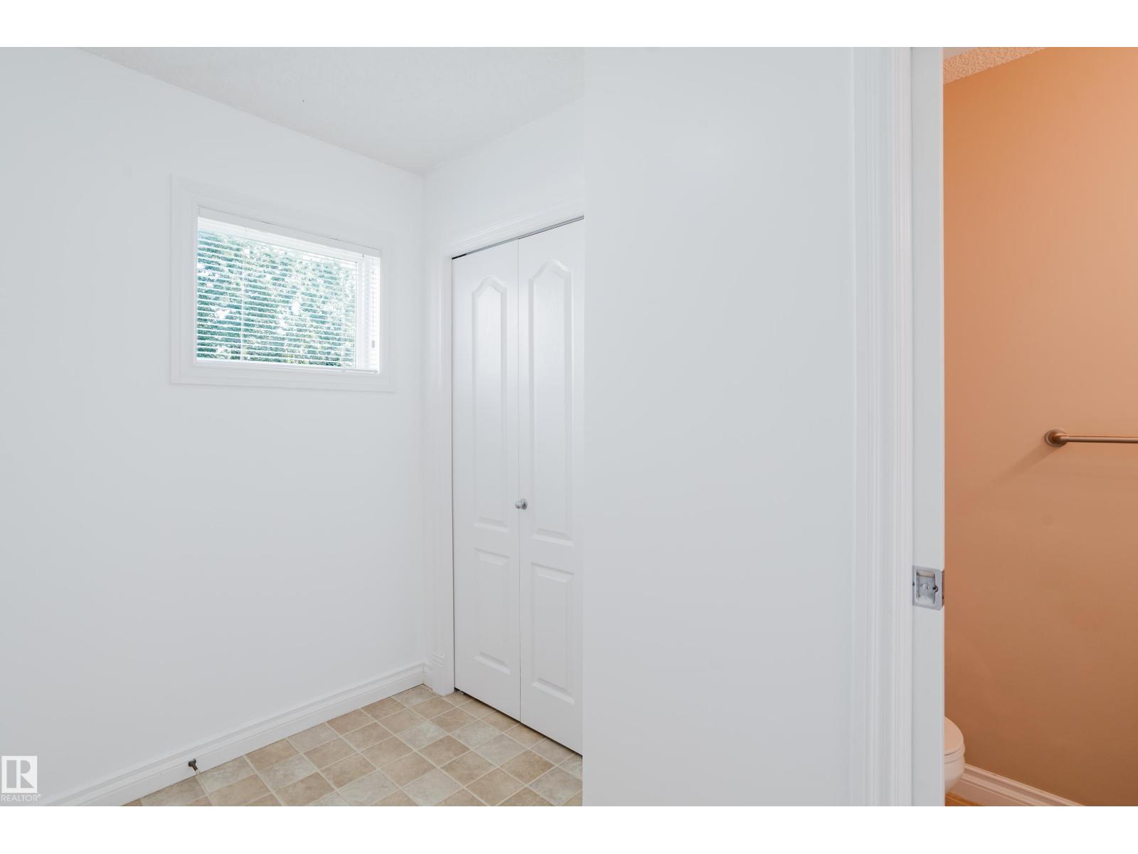 #85 12050 17 AV SW - 3