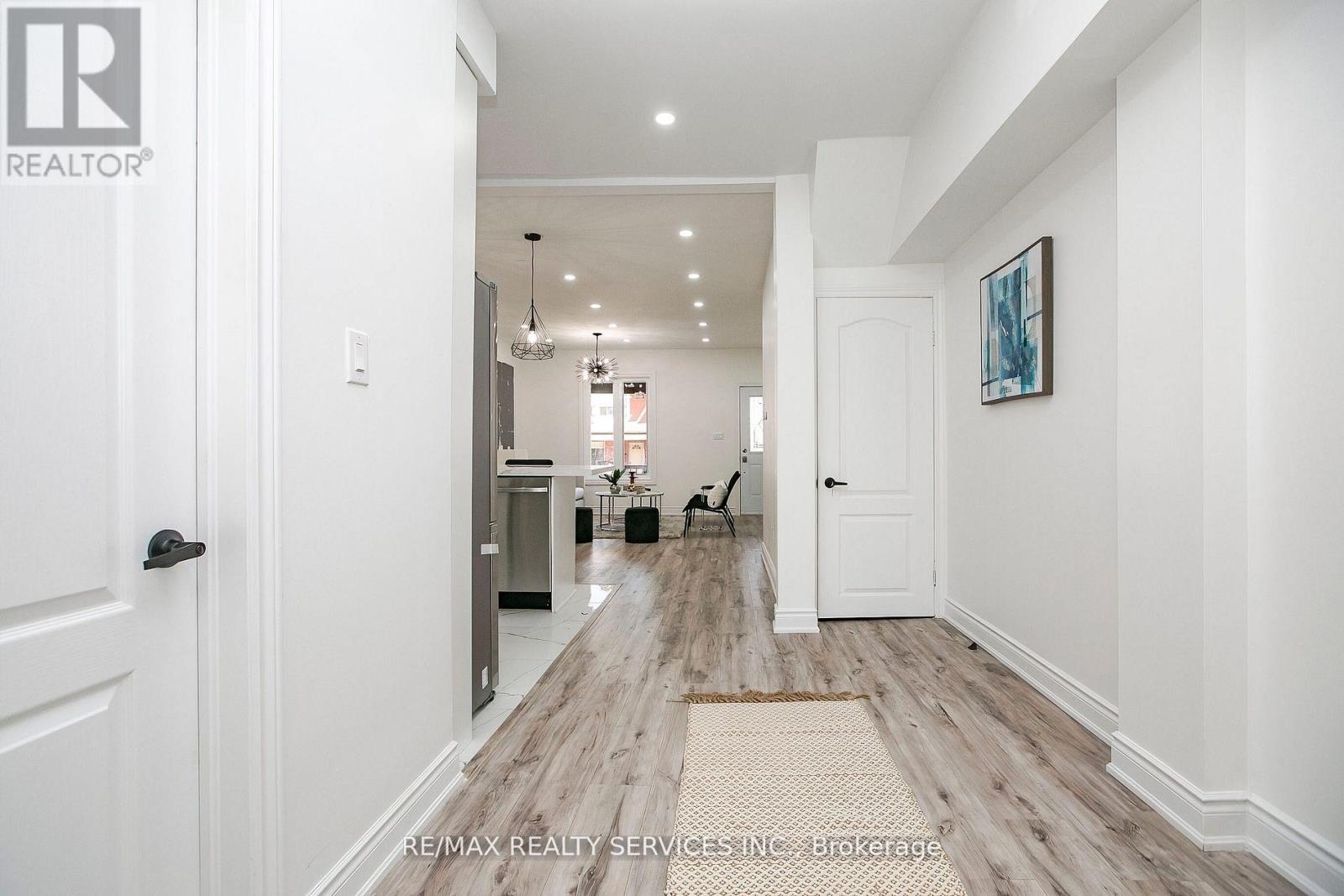 20 SOMERSET AVENUE - 15