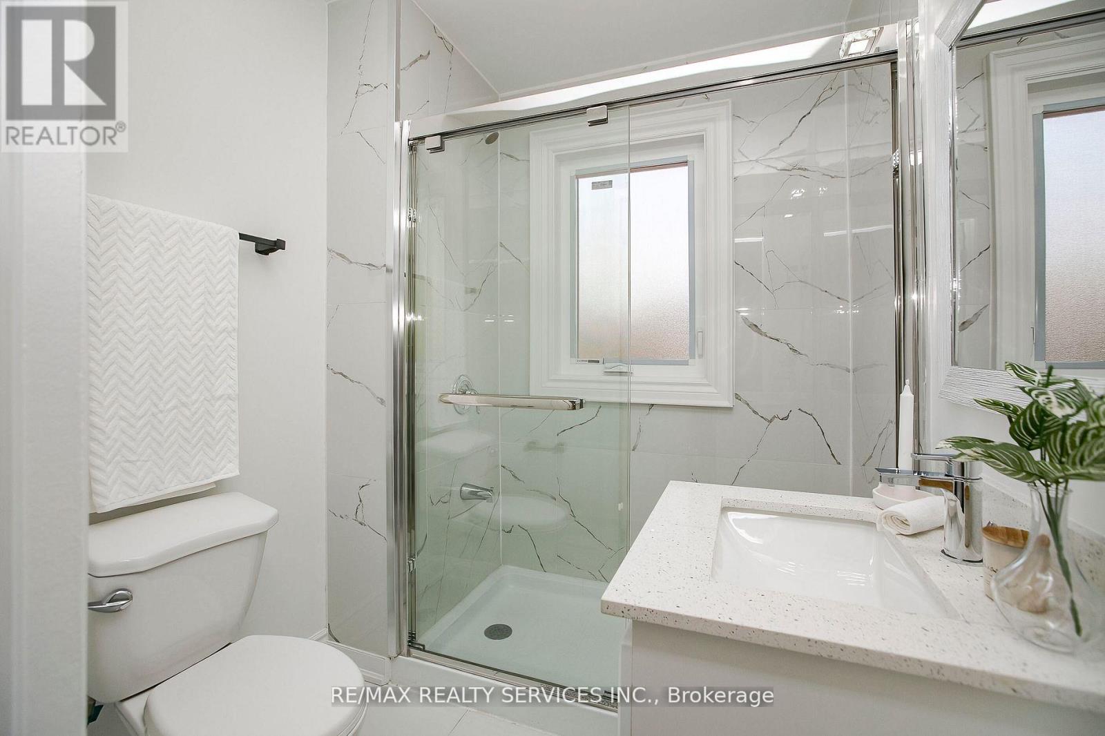 20 SOMERSET AVENUE - 25