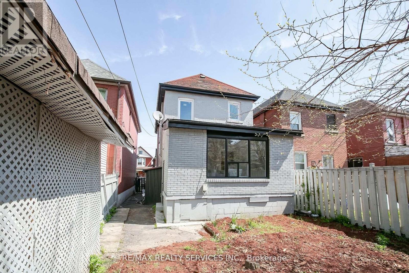 20 SOMERSET AVENUE - 38