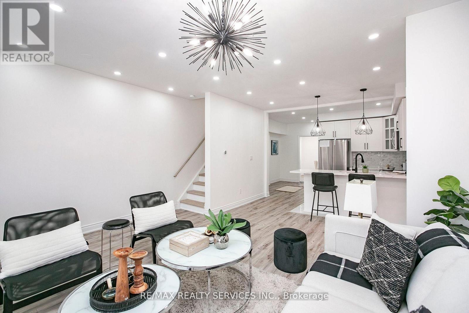 20 SOMERSET AVENUE - 7