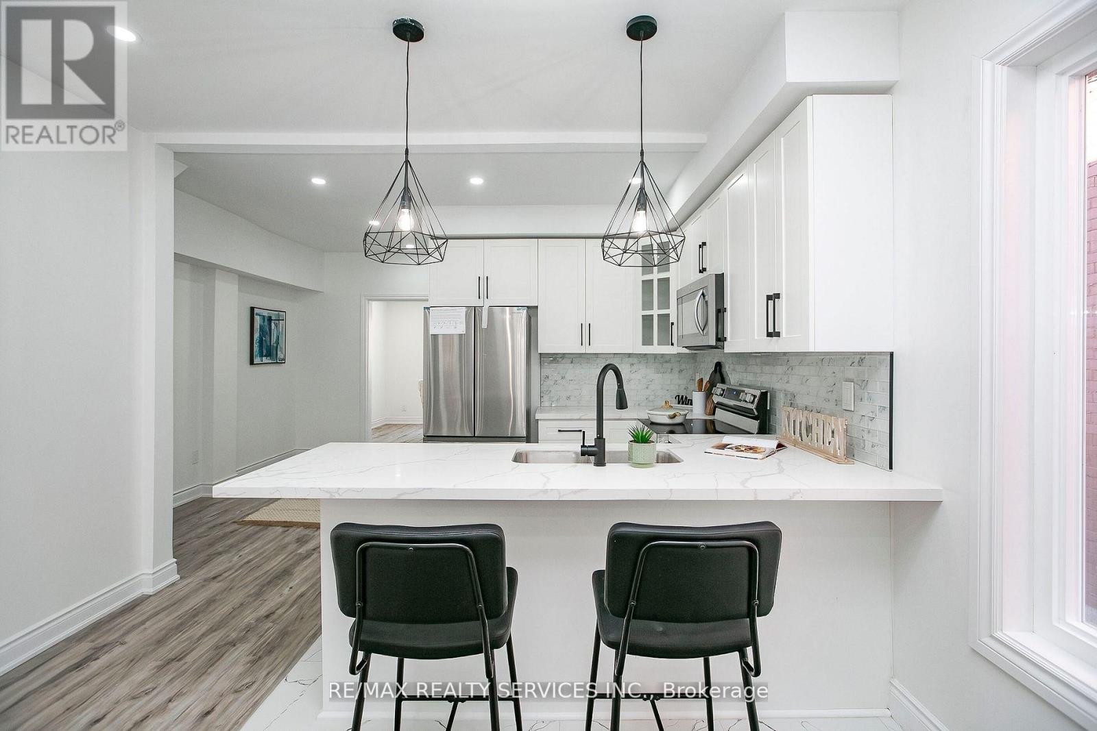 20 SOMERSET AVENUE - 9
