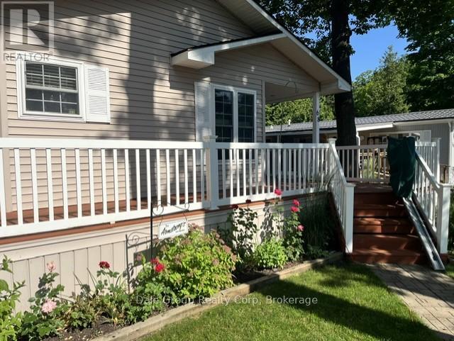 68 CHEROKEE LANE S - 4