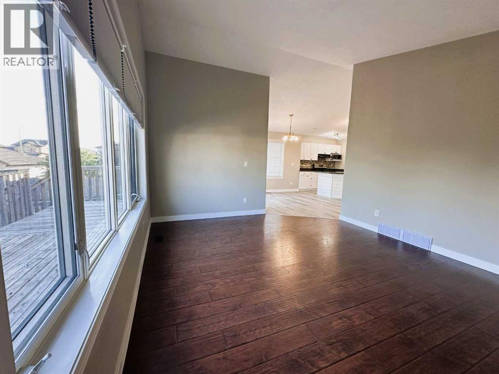 9005 94a Avenue — photo 15