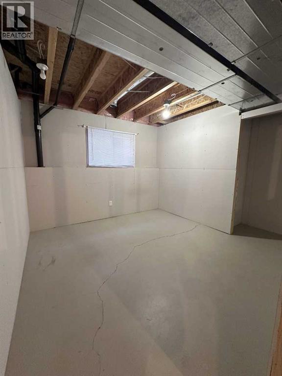 9005 94a Avenue — photo 35