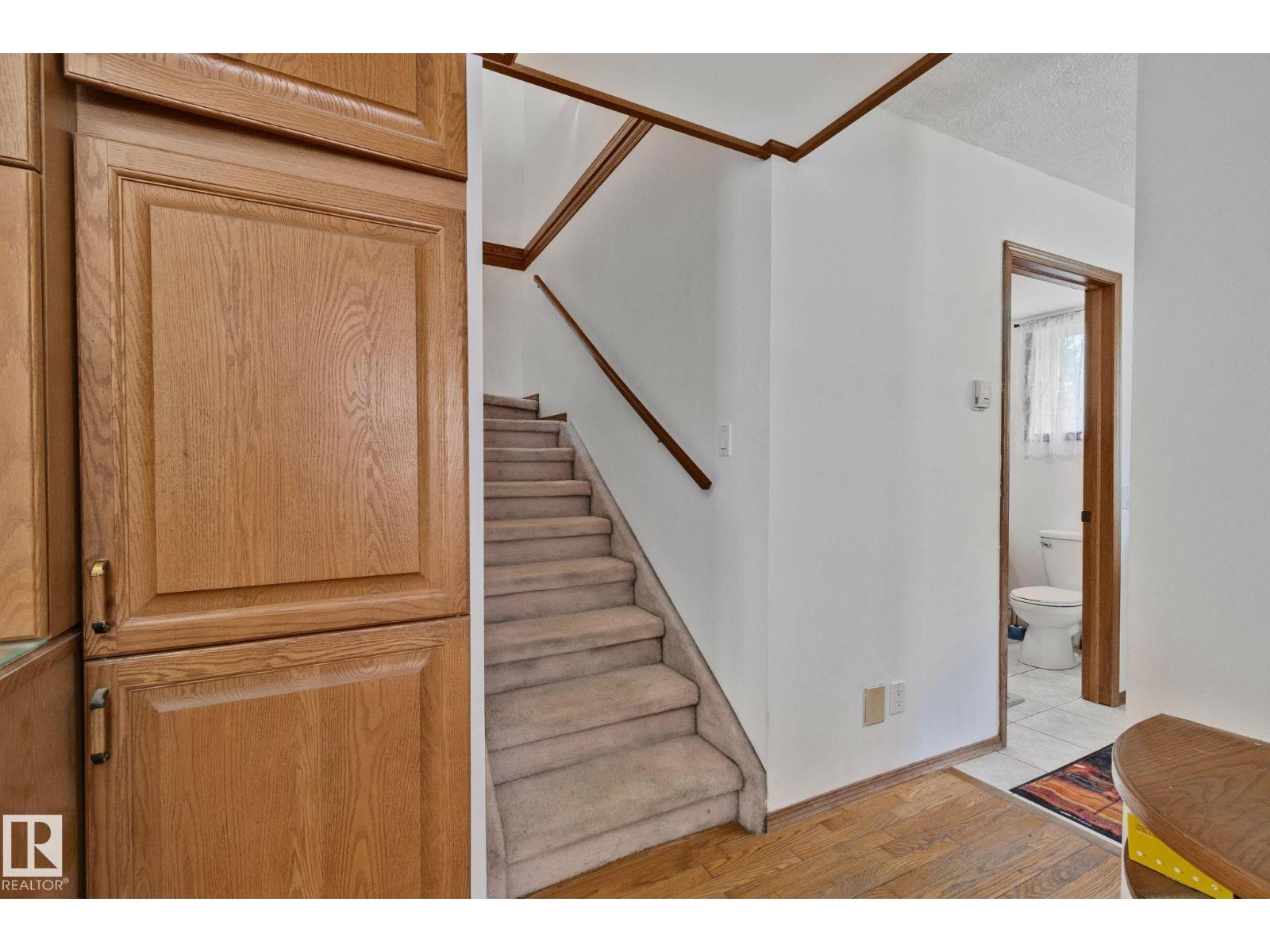 5439 SUNSET DR - 26