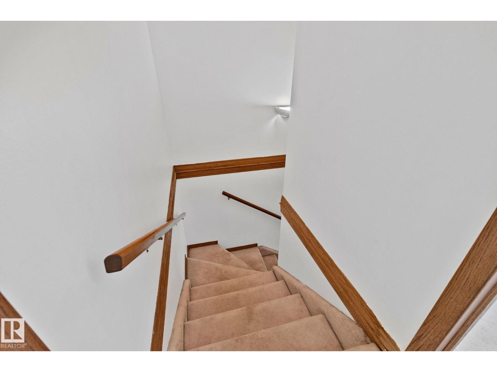 5439 SUNSET DR - 36