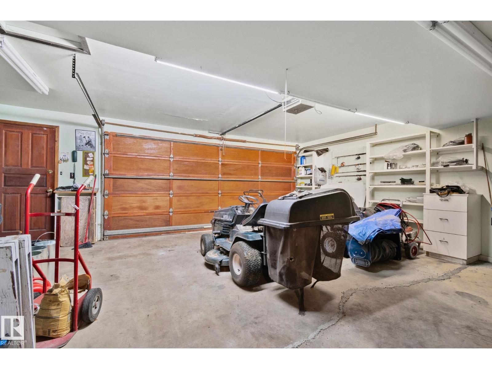 5439 SUNSET DR - 40