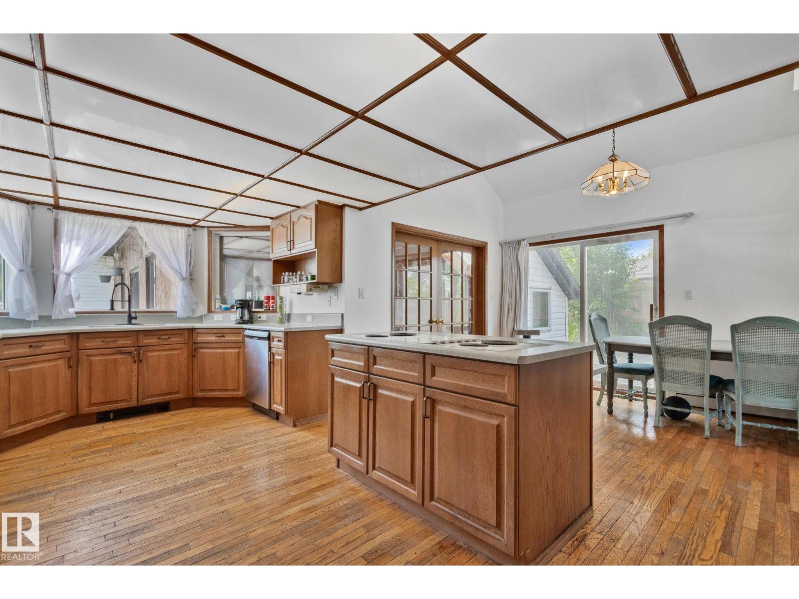 5439 SUNSET DR - 10