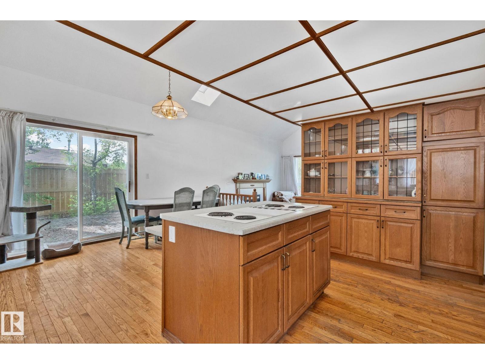 5439 SUNSET DR - 11