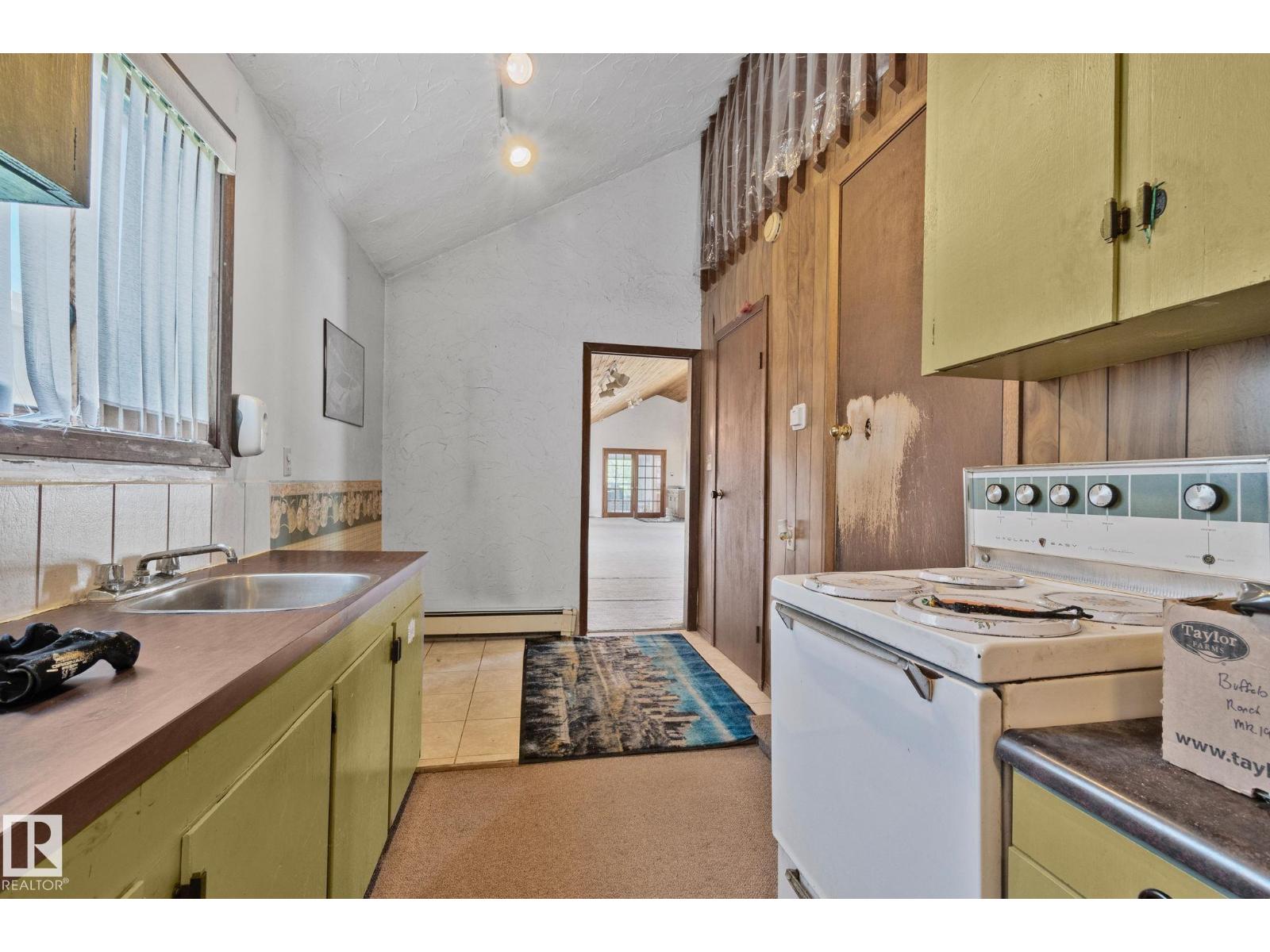 5439 SUNSET DR - 18