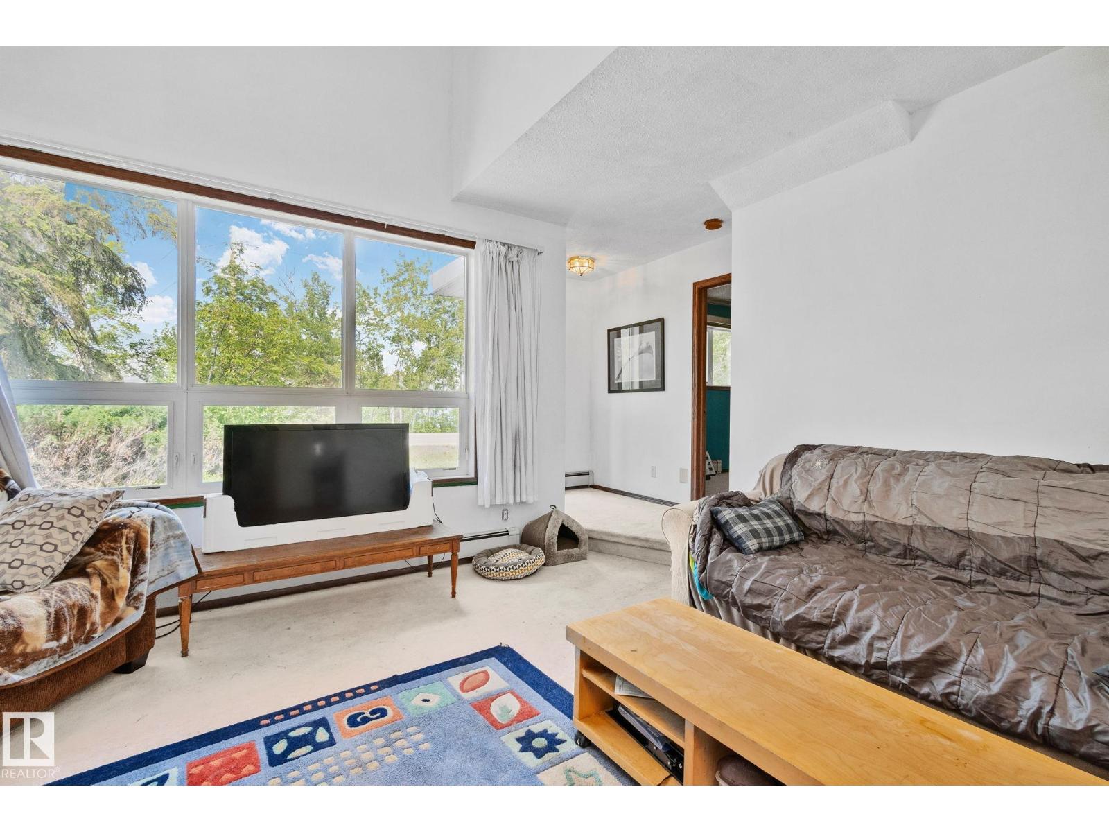 5439 SUNSET DR - 6
