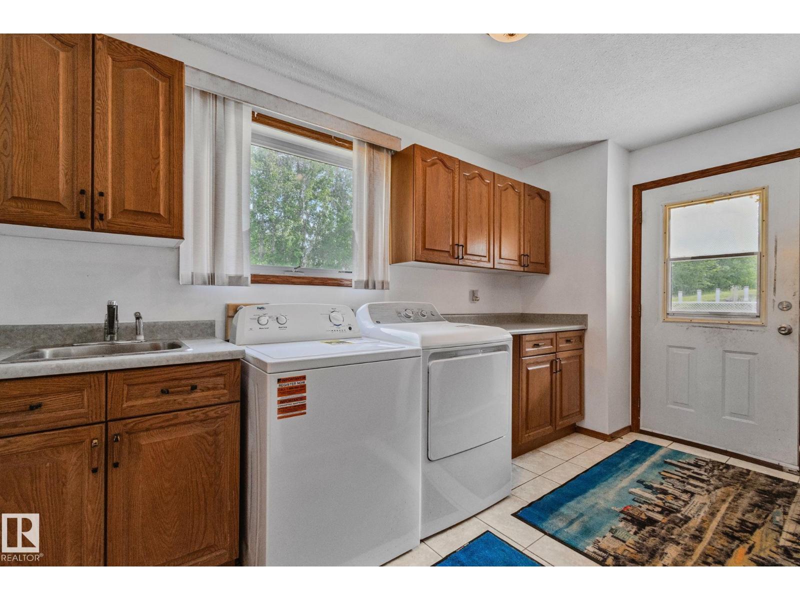5439 SUNSET DR - 23