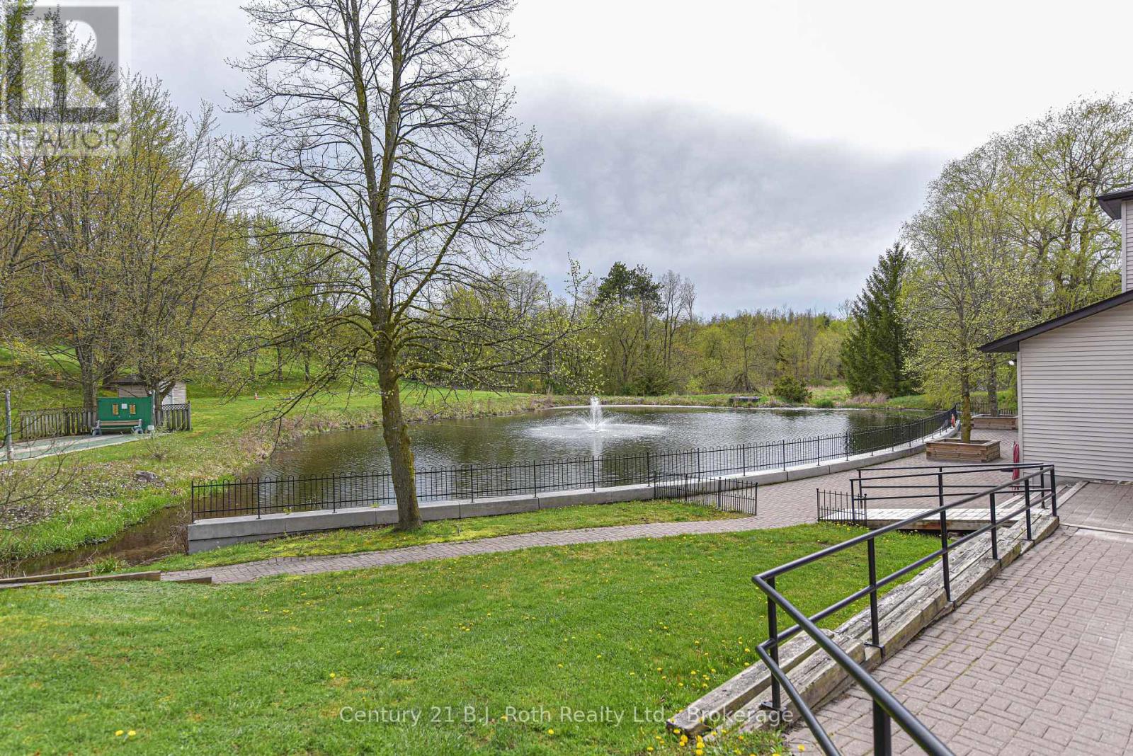 56 TECUMSETH PINES DRIVE - 36