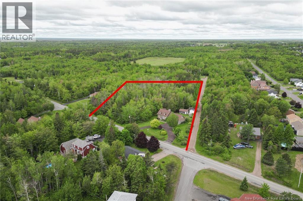 3813 Rue Luce - 38