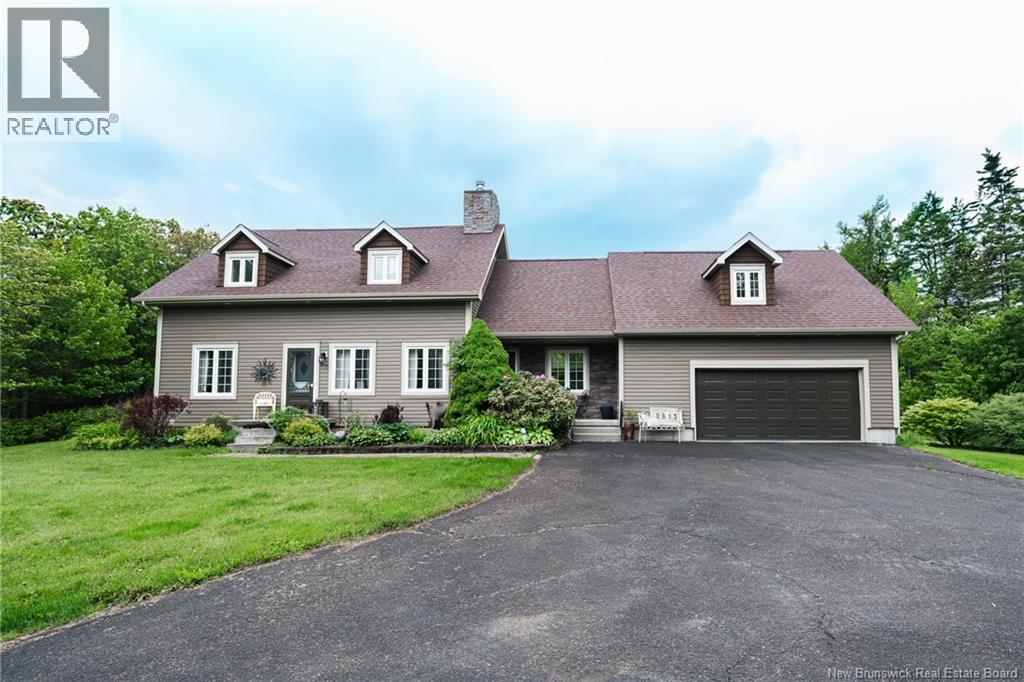 3813 Rue Luce - 36
