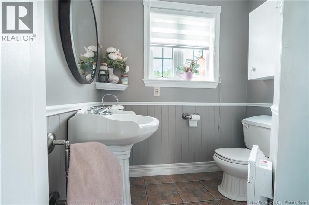 3813 Rue Luce - 11