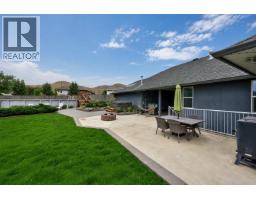 996 Arlington Court, Kamloops, BC V2B8T4 Photo 27