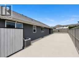 996 Arlington Court, Kamloops, BC V2B8T4 Photo 25