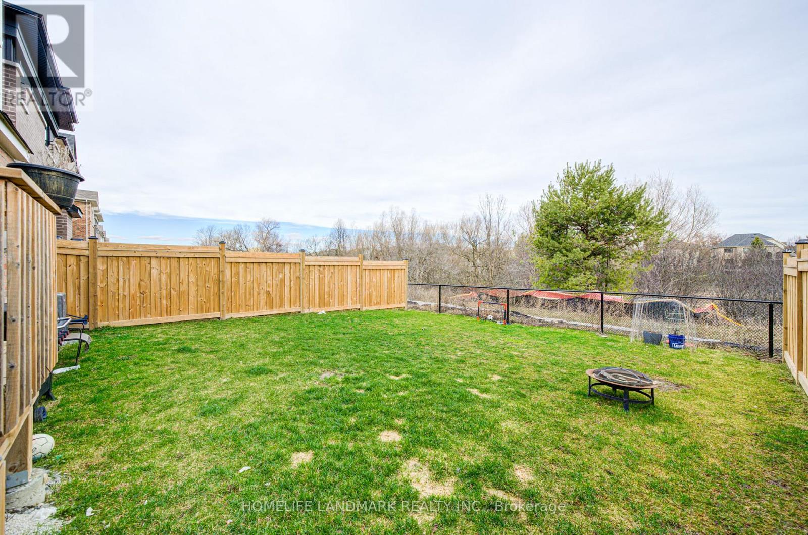 106 BARKERVILLE DRIVE - 28