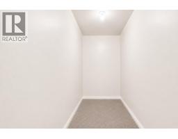 996 Arlington Court, Kamloops, BC V2B8T4 Photo 41