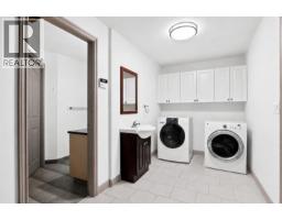 996 Arlington Court, Kamloops, BC V2B8T4 Photo 42