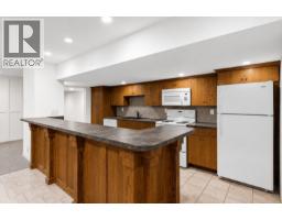 996 Arlington Court, Kamloops, BC V2B8T4 Photo 36