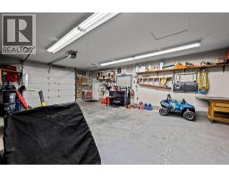 996 Arlington Court, Kamloops, BC V2B8T4 Photo 46