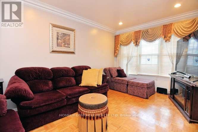 7 CUTTERS CRESCENT - 13
