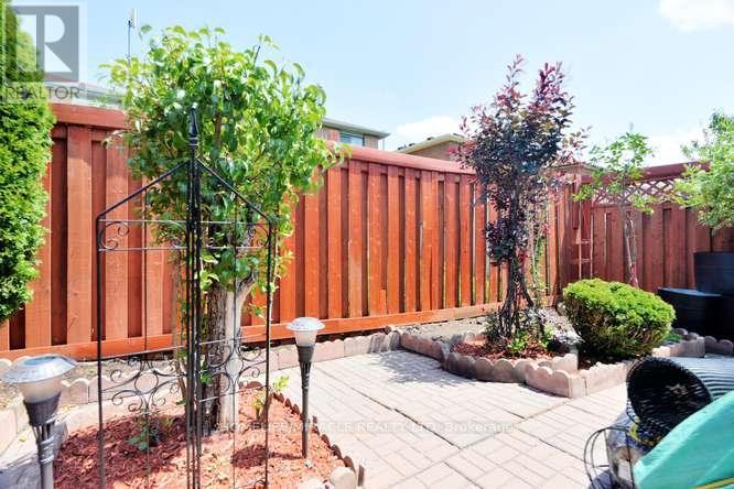 7 CUTTERS CRESCENT - 49