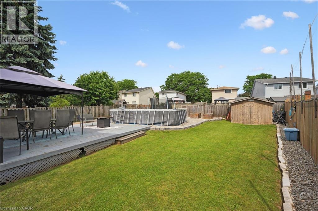 20 HEATHWOOD Court - 24