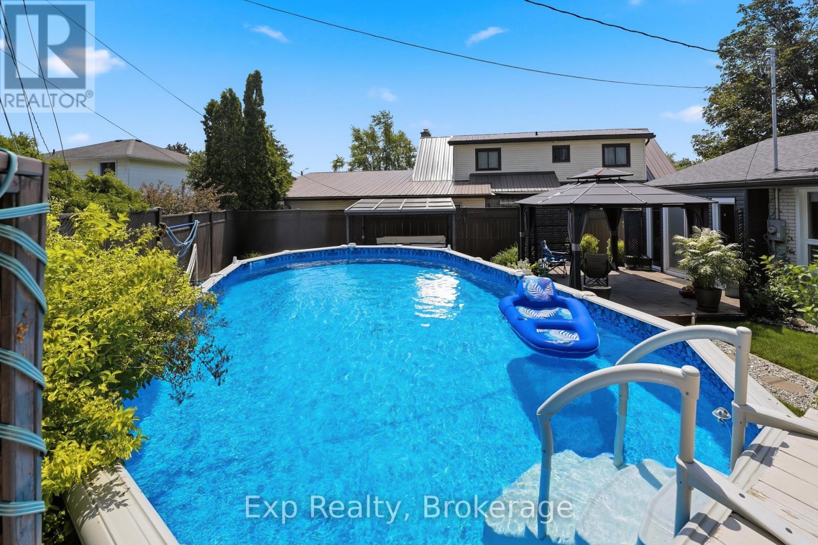 70 TRIPP BOULEVARD - 40