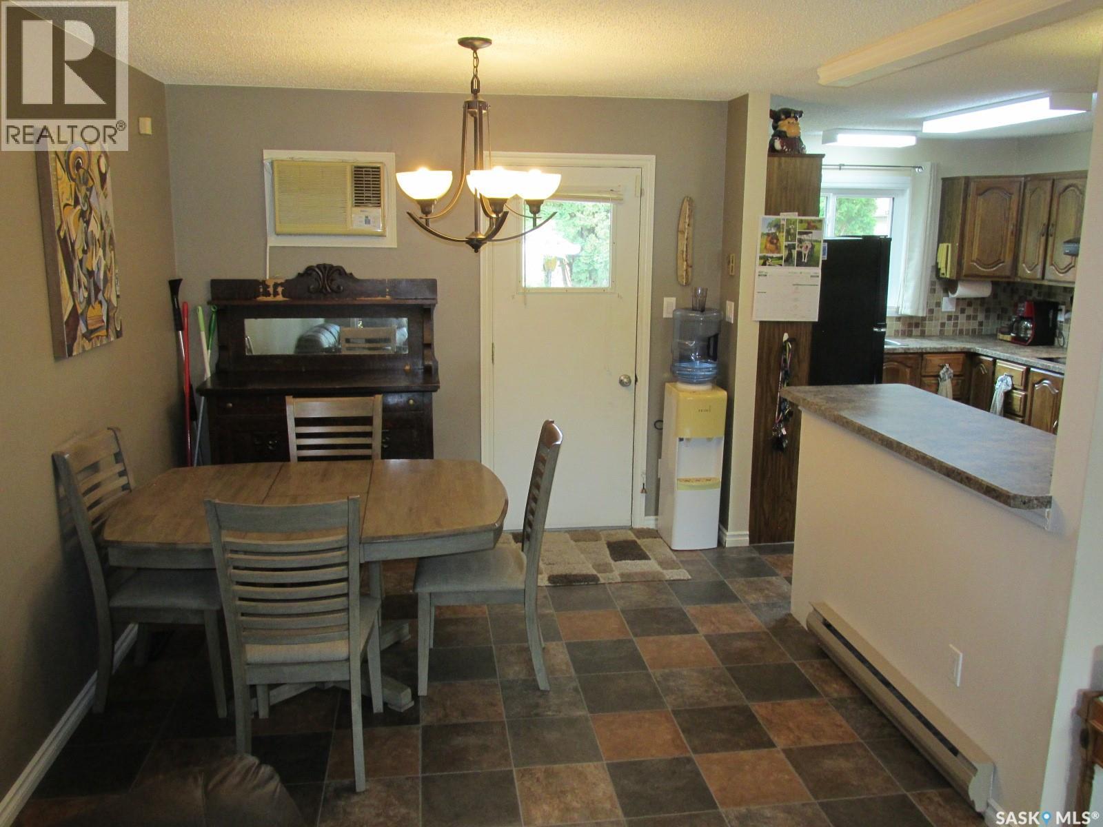 904 Centre STREET - 12