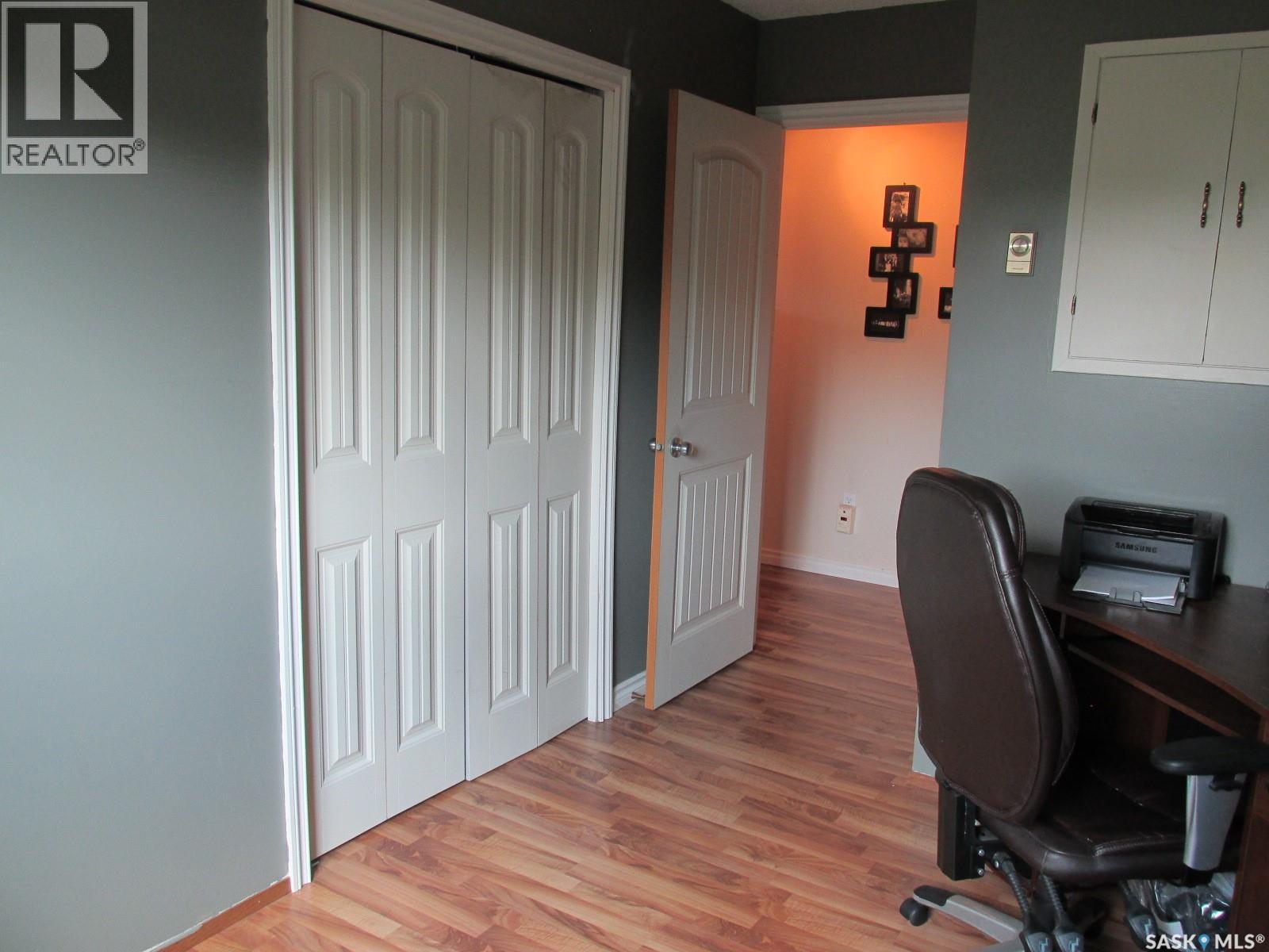904 Centre STREET - 27