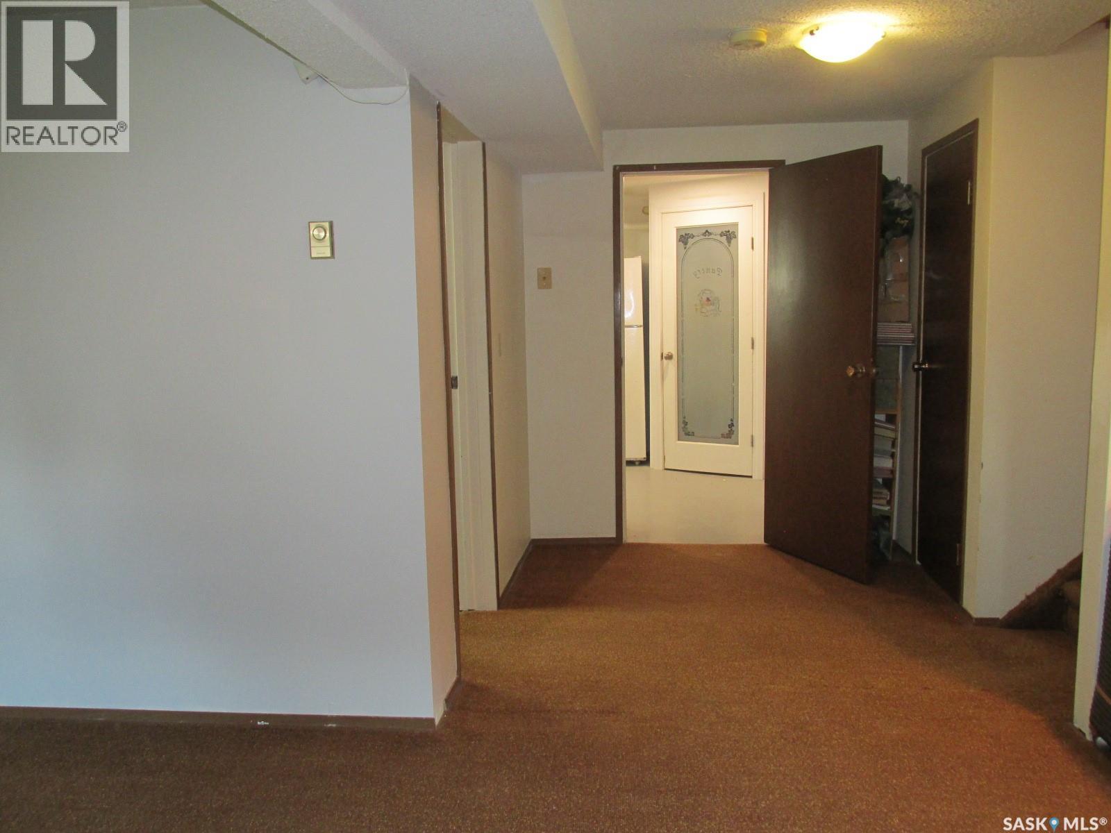 904 Centre STREET - 34