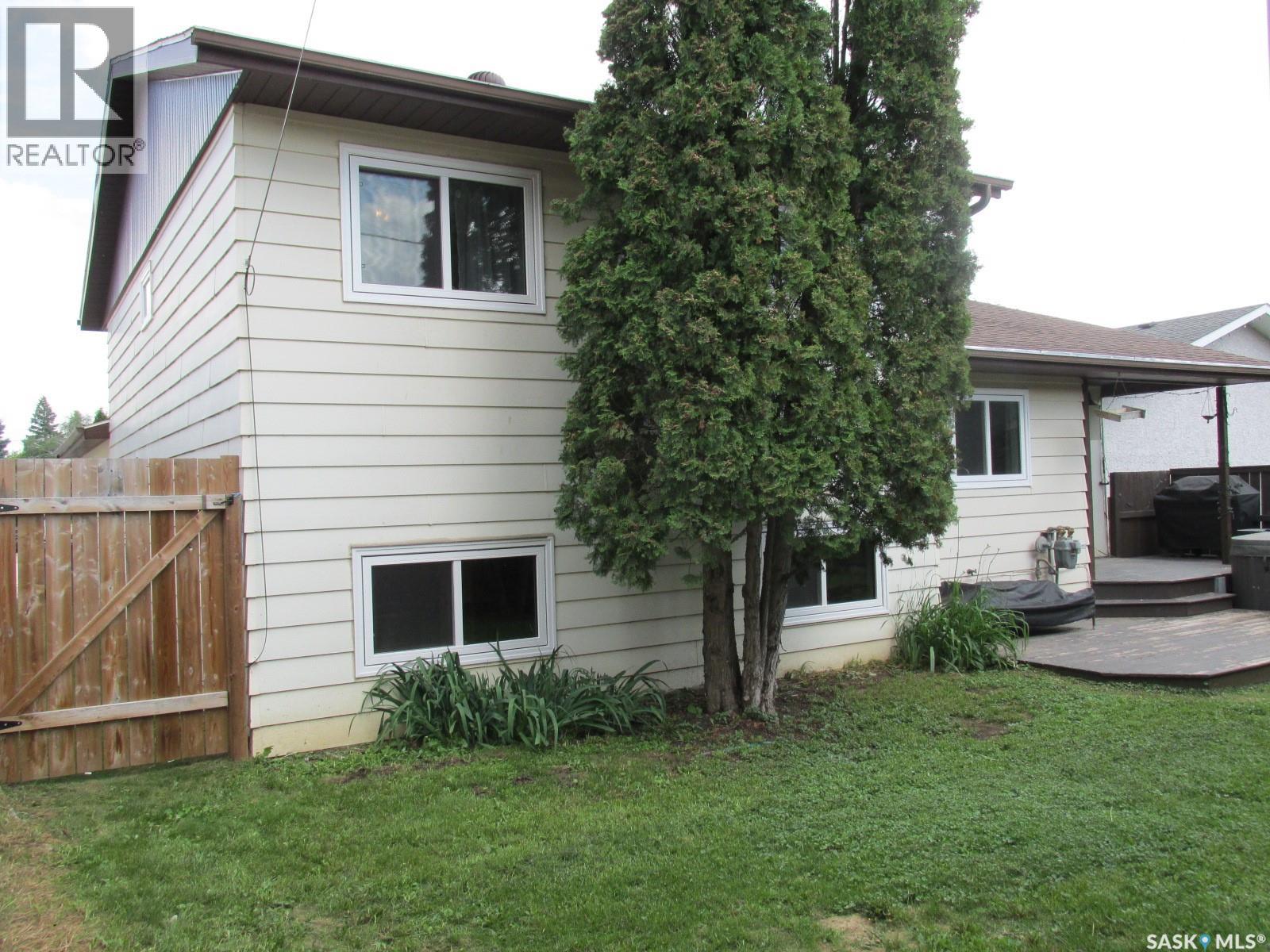 904 Centre STREET - 44