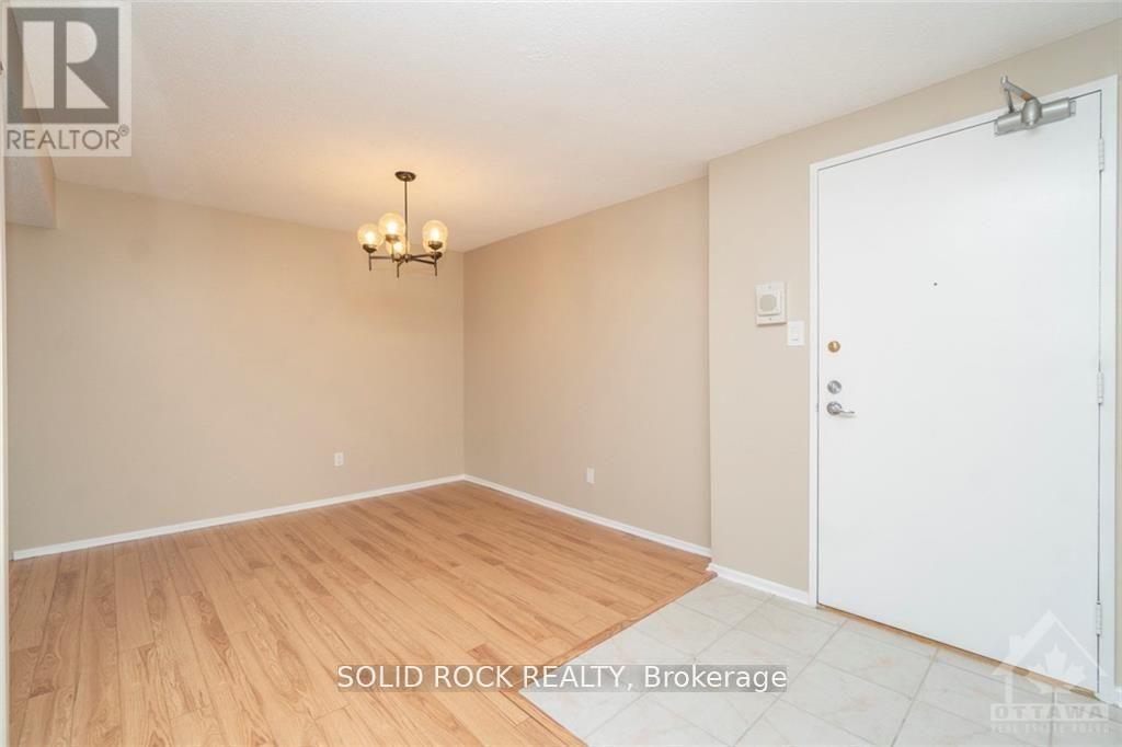 #309 415 GREENVIEW AVENUE - 6
